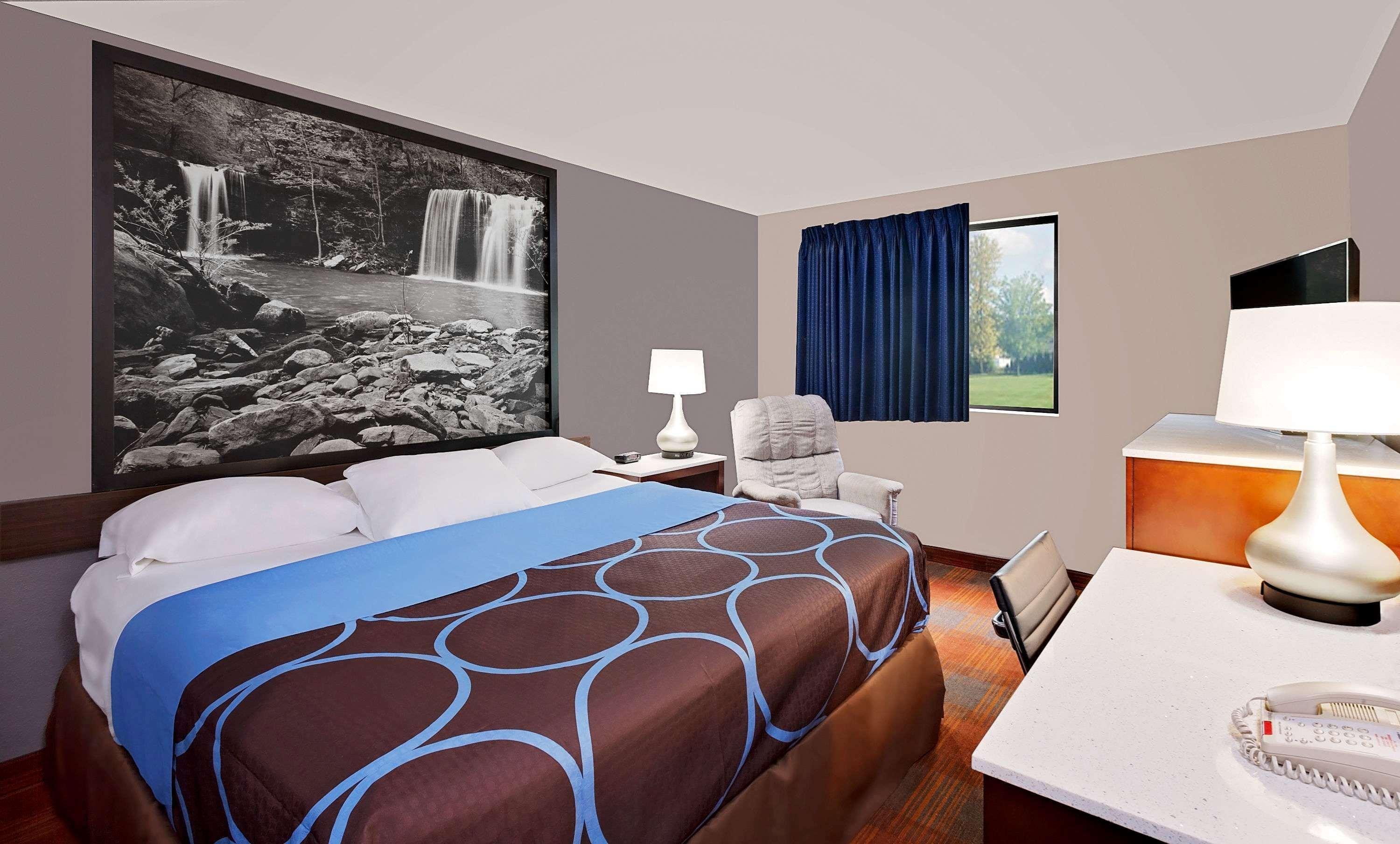 Super 8 By Wyndham Fayetteville Dış mekan fotoğraf